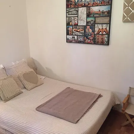 Le Nid Bed & Breakfast Marcheprime